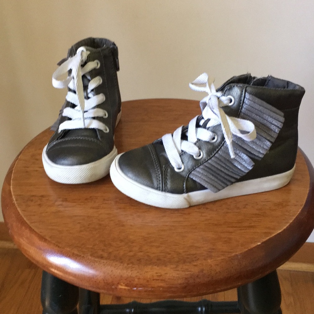 Girls metallic silver fringe high top sneakers